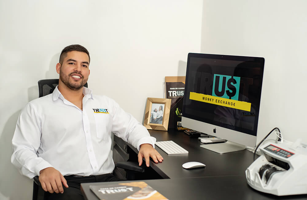 Andrés Felipe Álvarez Y Laura Medina | Trust Money Exchange Ibagué